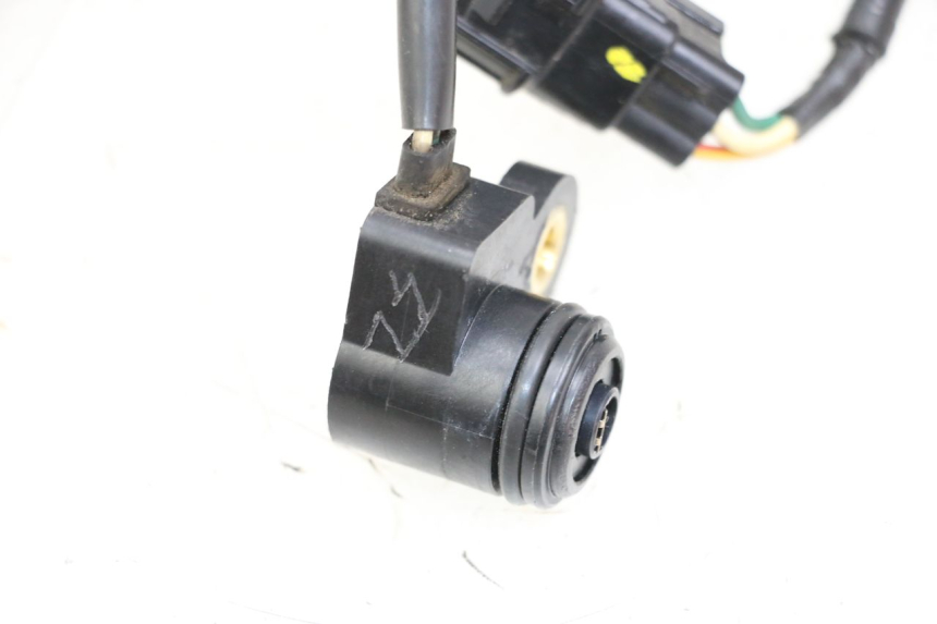 photo de RELE PIAGGIO MP3 HPE 350 (2018 - 2020) - Zoom estado de uso