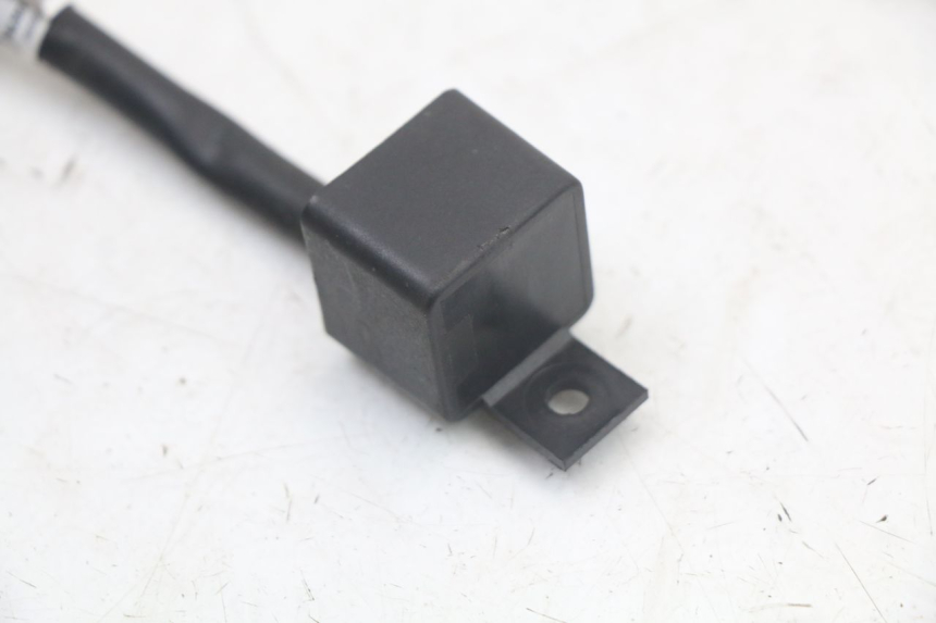 photo de RELE PIAGGIO MP3 HPE 350 (2018 - 2020) - Recambio usado revisado