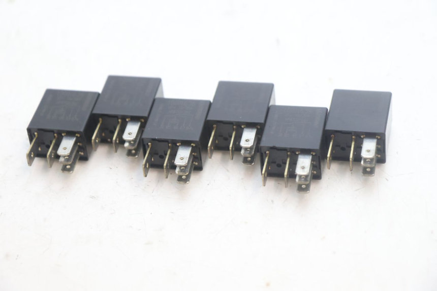 photo de RELE PIAGGIO MP3 HPE 530 (2022 - 2026) - Detalle de la pieza