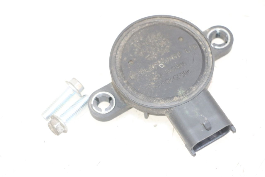 photo de RELÉ ELÉCTRICO PIAGGIO MP3 LT 300 (2010 - 2016) - Zoom estado de uso