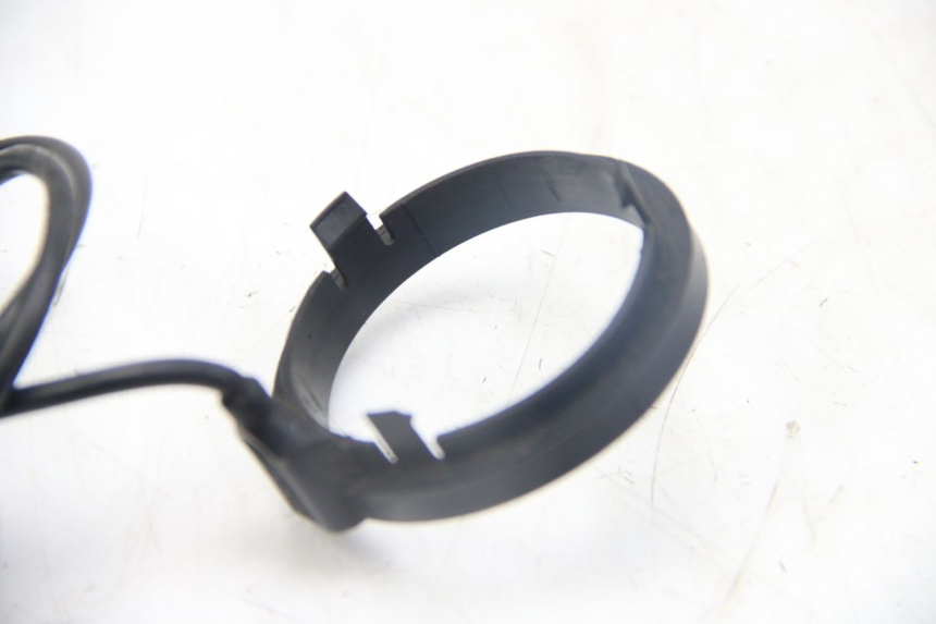 photo de RELÉ ELÉCTRICO PIAGGIO MP3 125 (2006 - 2014) - Detalle de la pieza