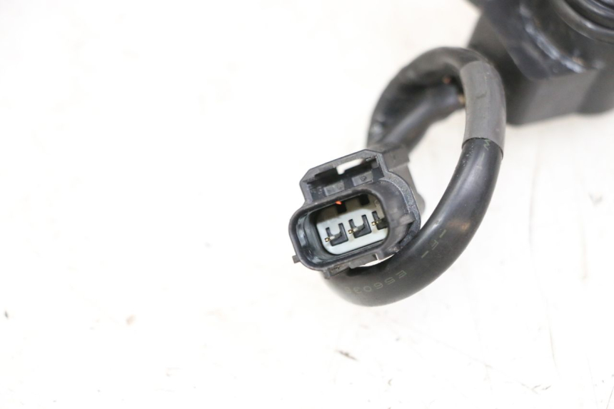 photo de RELÉ ELÉCTRICO PIAGGIO MP3 500 (2014 - 2017) - Zoom estado de uso