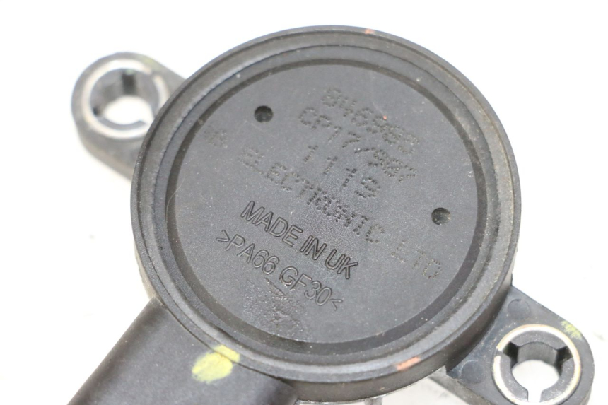 photo de RELÉ ELÉCTRICO PIAGGIO MP3 RL 250 (2006 - 2010) - Zoom estado de uso