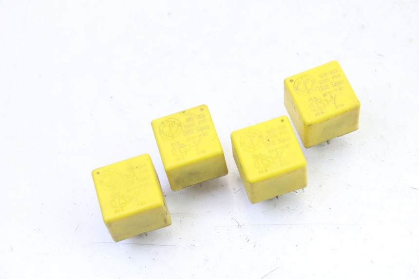 photo de RELÉ ELÉCTRICO PIAGGIO MP3 RL 250 (2006 - 2010) - Vista principal