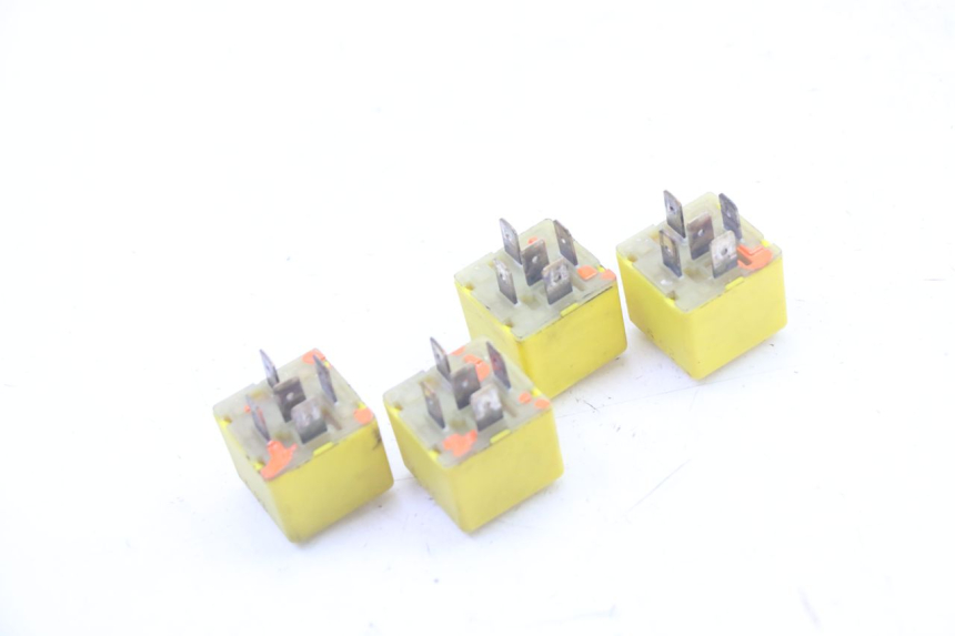 photo de RELÉ ELÉCTRICO PIAGGIO MP3 RL 250 (2006 - 2010) - Zoom estado de uso