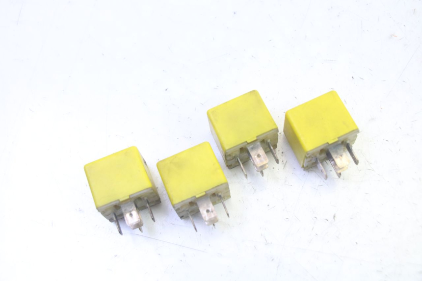 photo de RELÉ ELÉCTRICO PIAGGIO MP3 RL 250 (2006 - 2010) - Vista principal