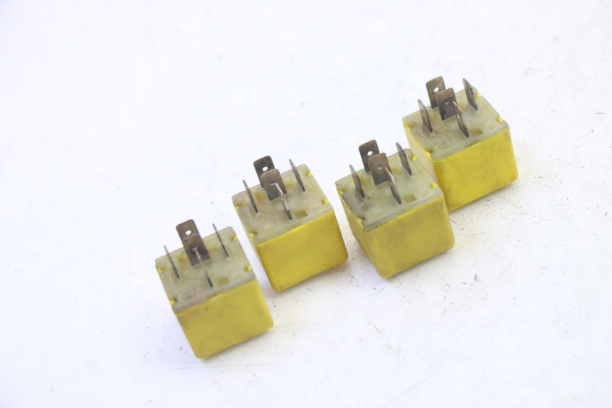 photo de RELÉ ELÉCTRICO PIAGGIO MP3 RL 250 (2006 - 2010) - Zoom estado de uso