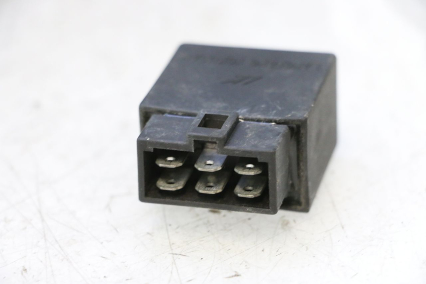 photo de RELÉ ELÉCTRICO PIAGGIO MP3 125 (2006 - 2014) - Detalle de la pieza