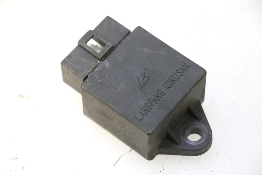 photo de RELÉ ELÉCTRICO PIAGGIO MP3 125 (2006 - 2014) - Otra perspectiva