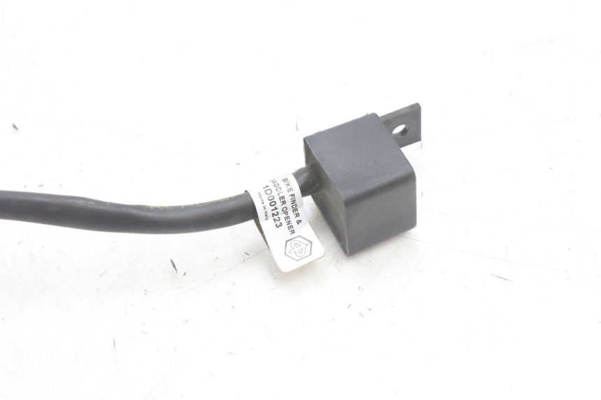 photo de RELE PIAGGIO MP3 500 (2016 - 2018) - Detalle de la pieza