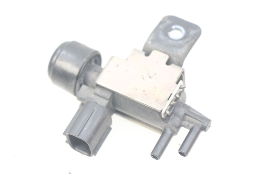 photo de RELÉ ELÉCTRICO YAMAHA MT-07 MT07 ABS 700 (2014 - 2017) - Detalle de la pieza