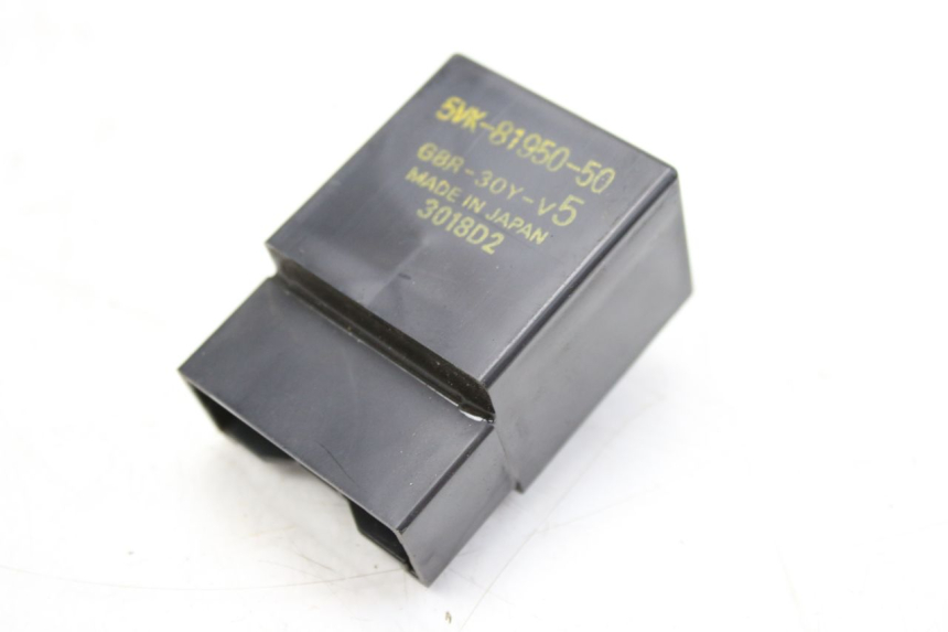 photo de RELÉ ELÉCTRICO YAMAHA MT-07 MT07 700 (2018 - 2020) - Detalles de los puntos de fijación