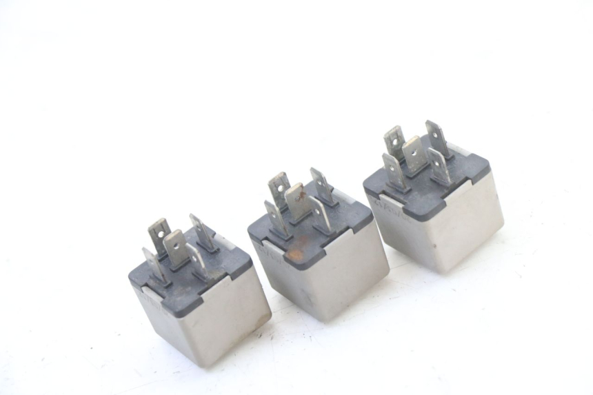 photo de RELÉ ELÉCTRICO GILERA NEXUS 125 (2009 - 2013) - Detalle de la pieza