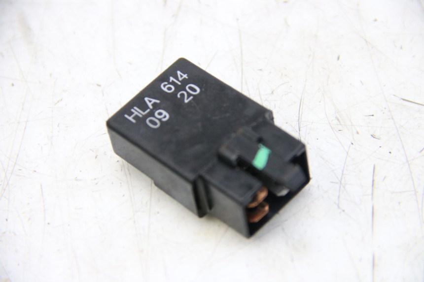 photo de RELE SYM ORBIT III 3 4T 50 (2021 - 2025) - Zoom estado de uso