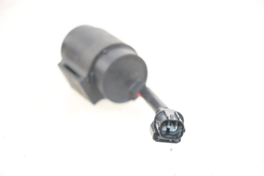 photo de RELé ELéCTRICO SYM ORBIT III 3 4T 50 (2018 - 2021) - Zoom estado de uso