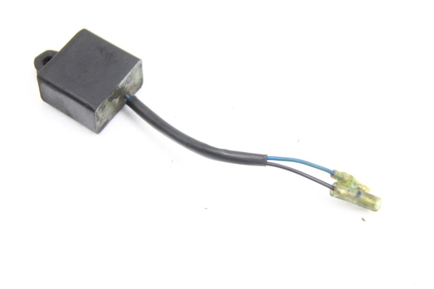 photo de RELÉ ELÉCTRICO MBK OVETTO 2T 50 (2007 - 2017) - Otra perspectiva