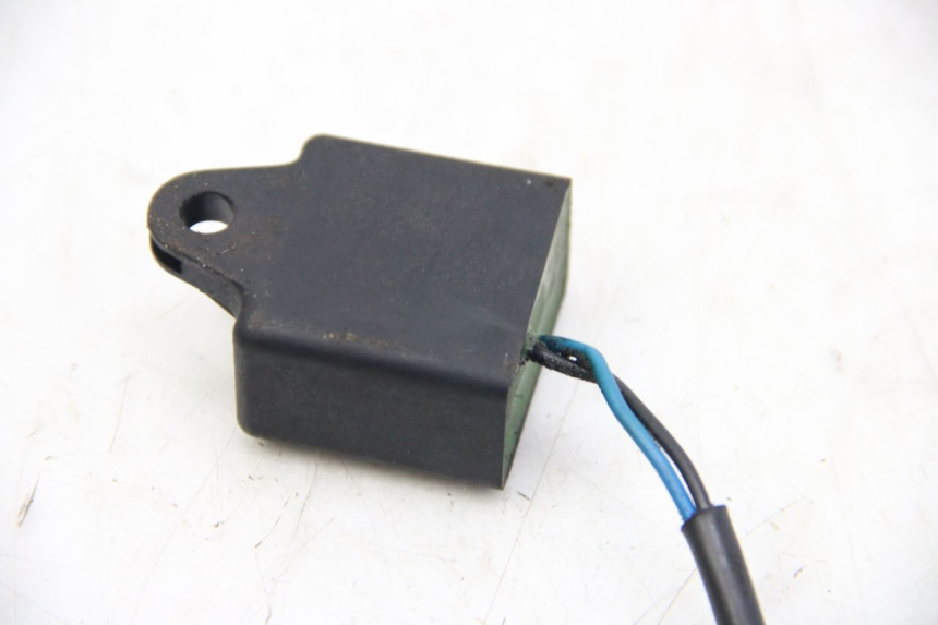 photo de RELÉ ELÉCTRICO MBK OVETTO 2T 50 (2007 - 2017) - Detalle de la pieza