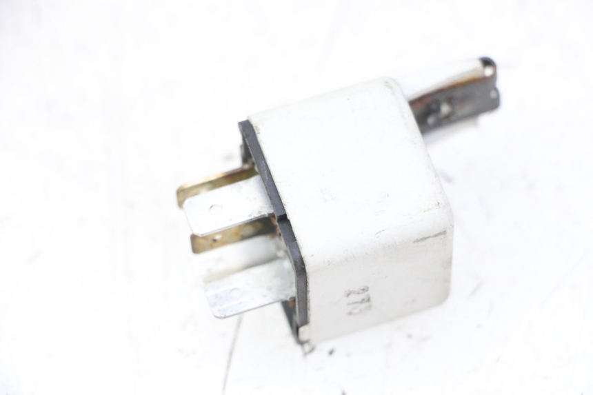 photo de RELE PIAGGIO VESPA LX 150 (2005 - 2013) - Detalle de la pieza