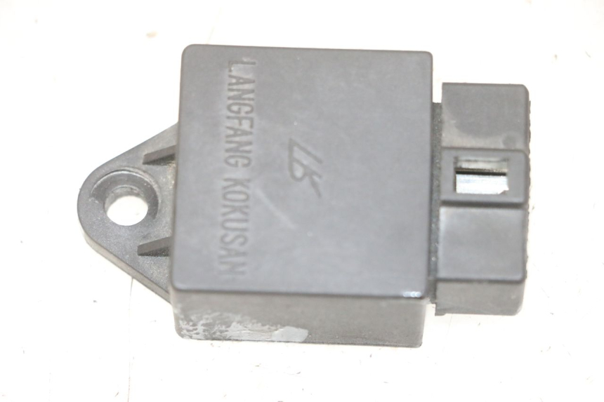 photo de RELÉ ELÉCTRICO PIAGGIO VESPA S 2T 50 (2007 - 2014) - Detalle de la pieza