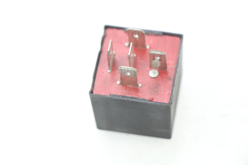 photo de RELE PIAGGIO PRIMAVERA 125 (2013 - 2021) - Zoom estado de uso