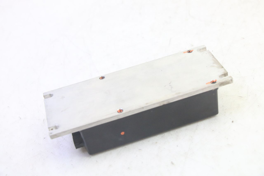 photo de RELE LIGIER PULSE 3 1 (2014 - 2020) - Detalles de los puntos de fijación