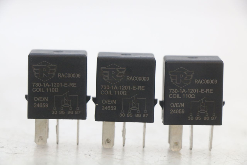 photo de RELE ROYAL ENFIELD CONTINENTAL GT 650 (2019 - 2024) - Vista principal