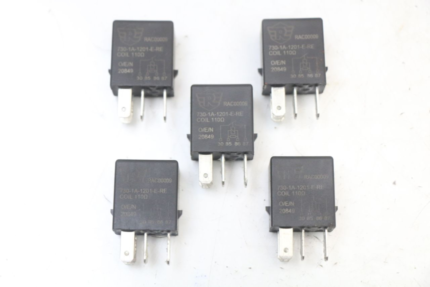 photo de RELE ROYAL ENFIELD SCRAM 411 (2022 - 2024) - Vista principal