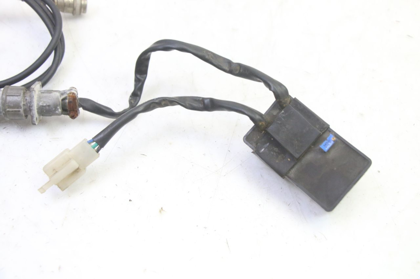 photo de RELE HYTRACK S 150 (2003 - 2011) - Otra perspectiva