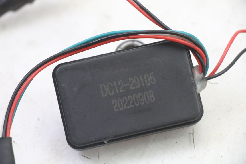 photo de RELE HERO S10 1 - Detalle de la pieza