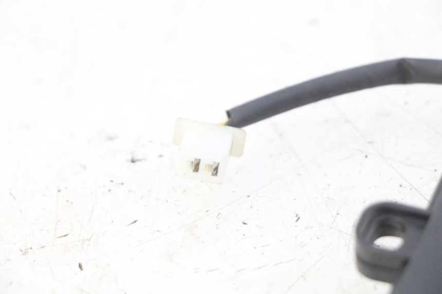 photo de RELÉ ELÉCTRICO LVNENG S5 1 (2019 - 2023) - Otra perspectiva