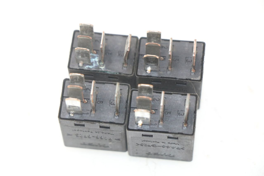 photo de RELE PEUGEOT SATELIS 500 (2007 - 2013) - Zoom estado de uso