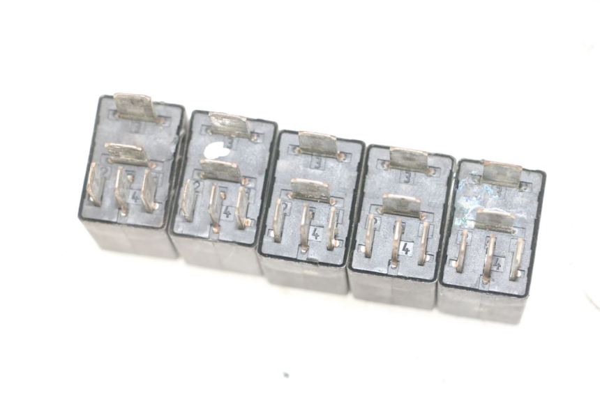 photo de RELE PEUGEOT SATELIS 125 (2013 - 2018) - Otra perspectiva