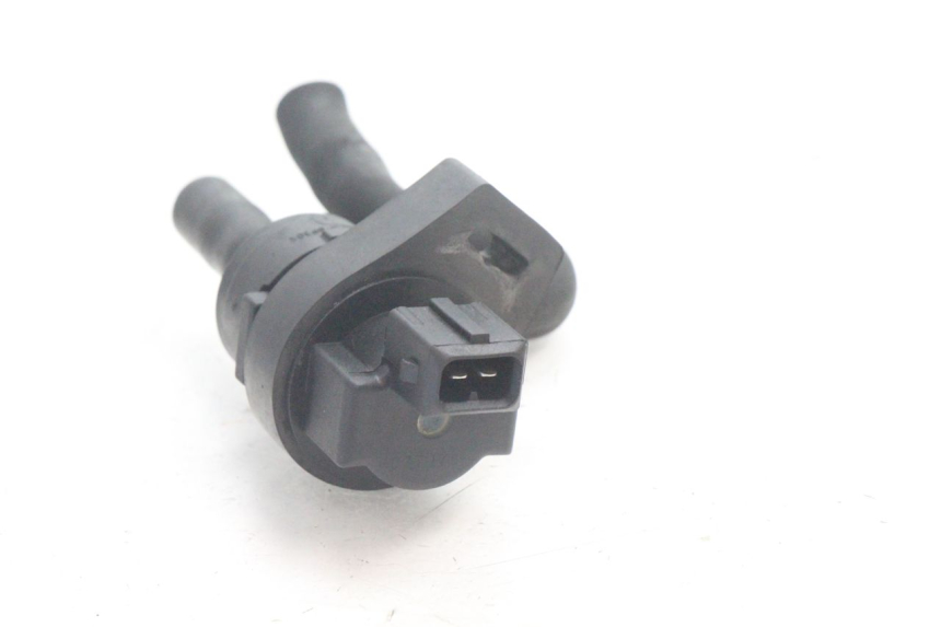 photo de RELé ELéCTRICO PEUGEOT SATELIS 125 (2006 - 2009) - Zoom estado de uso