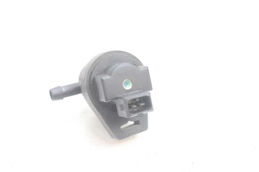 photo de RELé ELéCTRICO PEUGEOT SATELIS 125 (2006 - 2009) - Otra perspectiva