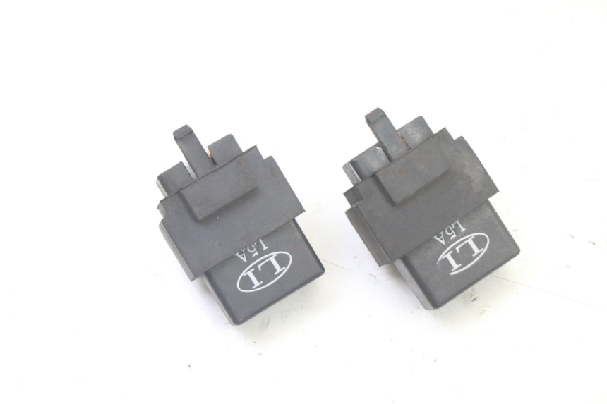 photo de RELE APRILIA SCARABEO GT TOURING 125 (1999 - 2005) - Detalle de la pieza