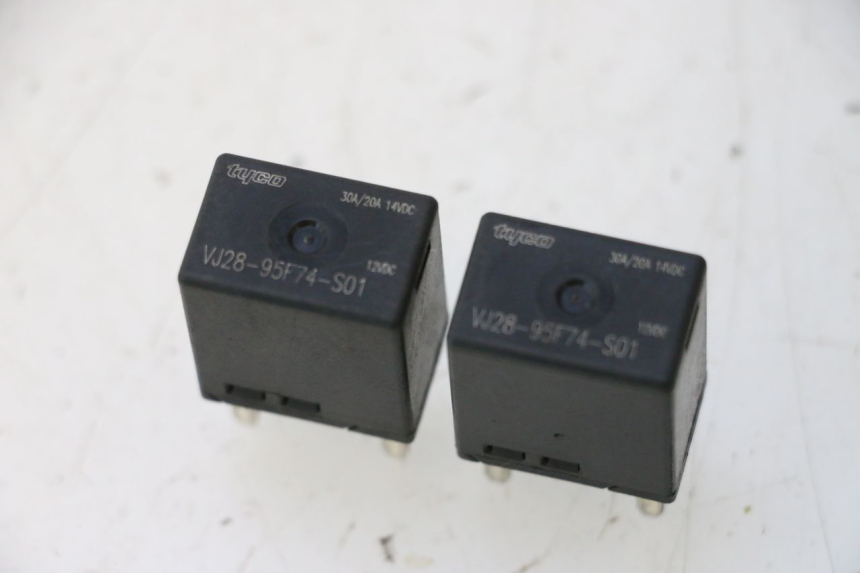 photo de RELE CAN-AM SPYDER RS 1000 (2008 - 2012) - Primer plano técnico
