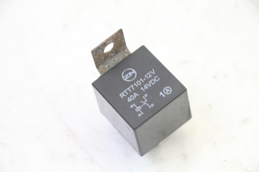 photo de RELE HONDA ST PAN EUROPEAN 1300 (2002 - 2013) - Detalle de la pieza