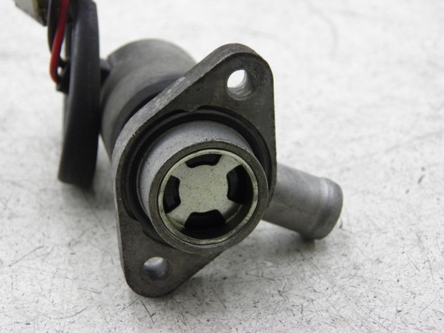 photo de RELE SUZUKI BURGMAN EXECUTIVE 650 (2008 - 2010) - Otra perspectiva