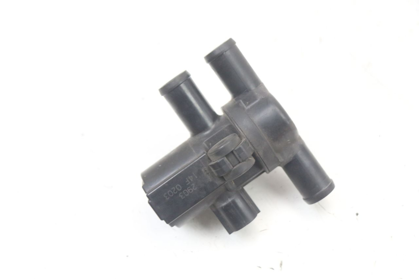 photo de RELE SUZUKI GSR 750 (2011 - 2017) - Detalle de la pieza