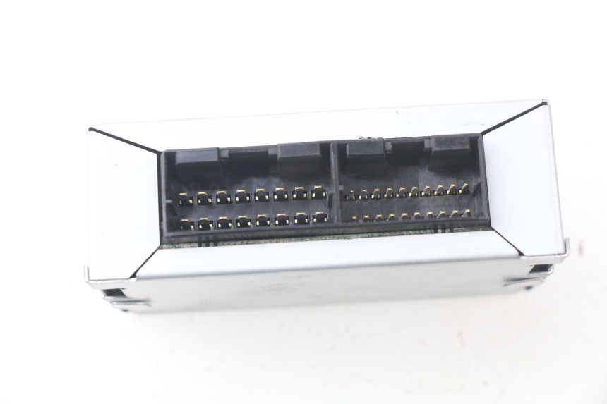 photo de RELÉ ELÉCTRICO YAMAHA TDM ABS 900 (2002 - 2014) - Detalle de la pieza