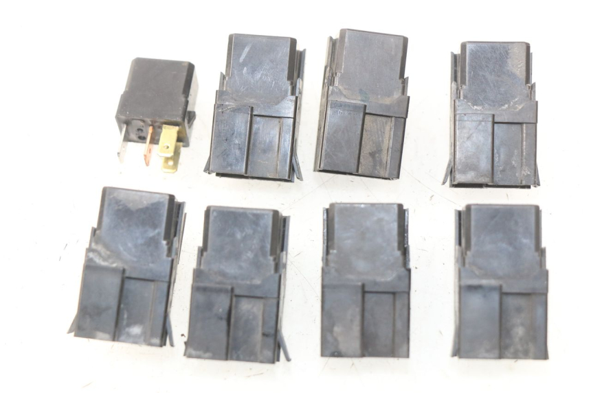 photo de RELÉ ELÉCTRICO YAMAHA TDM ABS 900 (2002 - 2014) - Vista principal