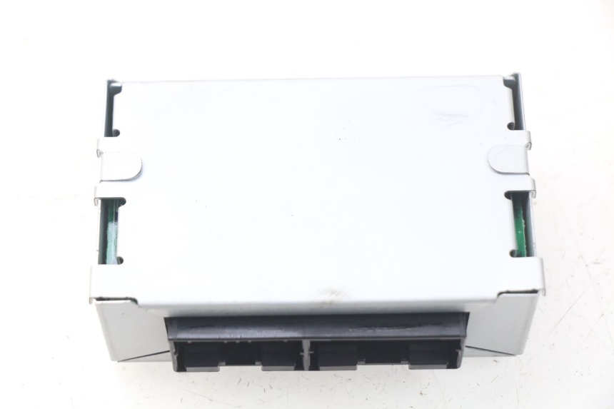 photo de RELÉ ELÉCTRICO YAMAHA TDM ABS 900 (2002 - 2014) - Detalle de la pieza