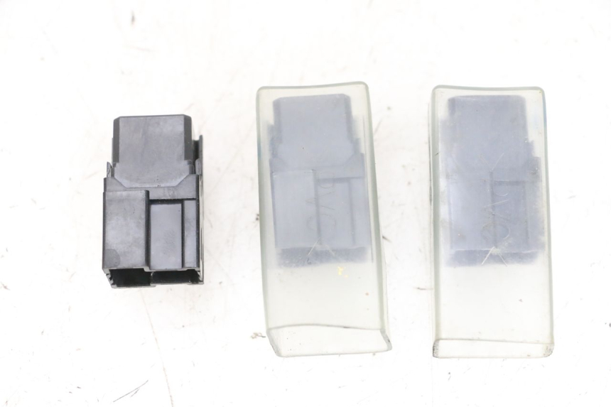 photo de RELE YAMAHA TRICITY 300 (2020 - 2024) - Vista principal