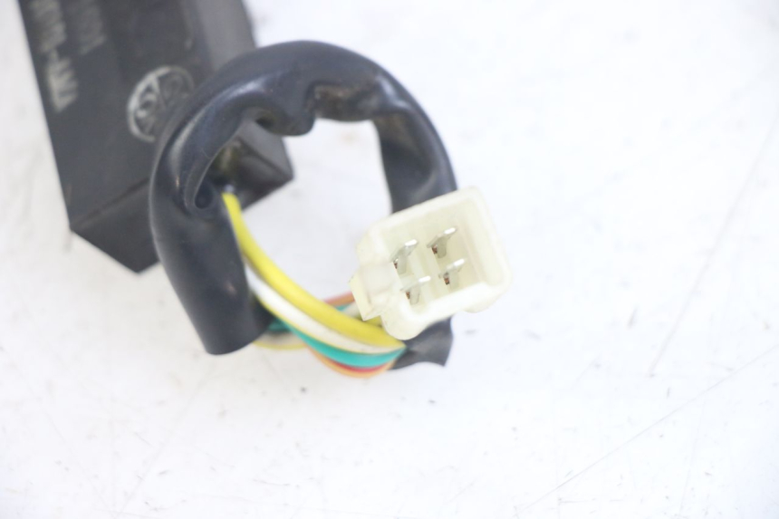 photo de RELÉ ELÉCTRICO PEUGEOT TWEET 4T 50 (2014 - 2019) - Zoom estado de uso