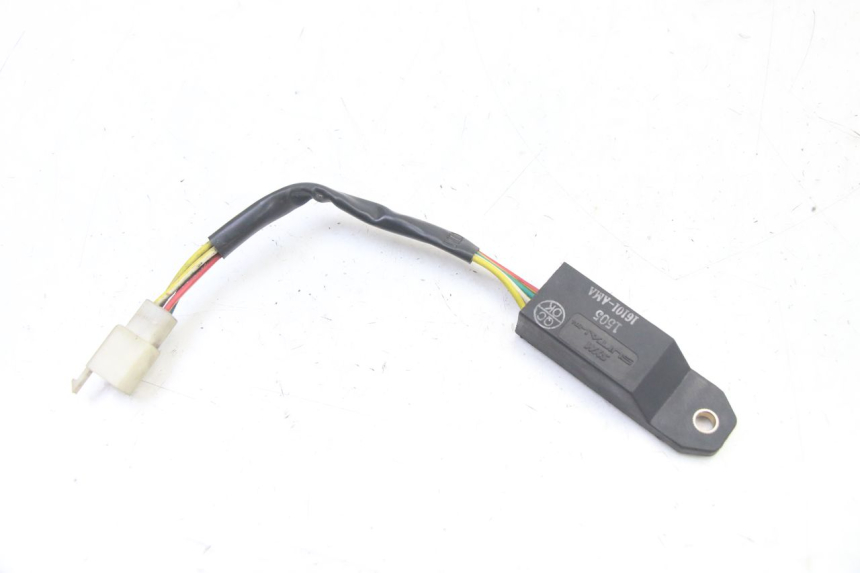 photo de RELÉ ELÉCTRICO PEUGEOT TWEET 4T 50 (2014 - 2019) - Zoom estado de uso