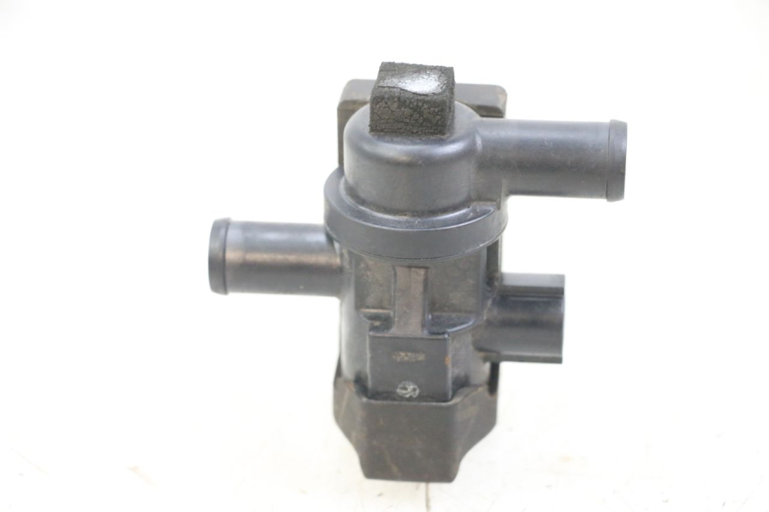 photo de RELÉ ELÉCTRICO KAWASAKI VERSYS ABS 650 (2015 - 2018) - Zoom estado de uso