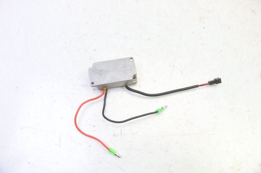 photo de RELAY ELÉCTRICO DUALTRON VICTOR LIMITED 1 - Primer plano técnico