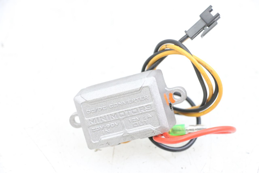 photo de RELAY ELÉCTRICO DUALTRON VICTOR LIMITED 1 - Primer plano técnico