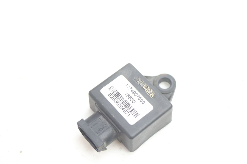 photo de RELÉ ELÉCTRICO PEUGEOT VIVACITY 50 (2004 - 2009) - Vista principal