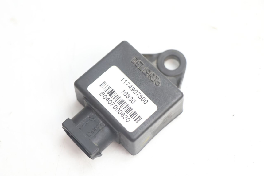 photo de RELÉ ELÉCTRICO PEUGEOT VIVACITY 50 (2004 - 2009) - Vista principal